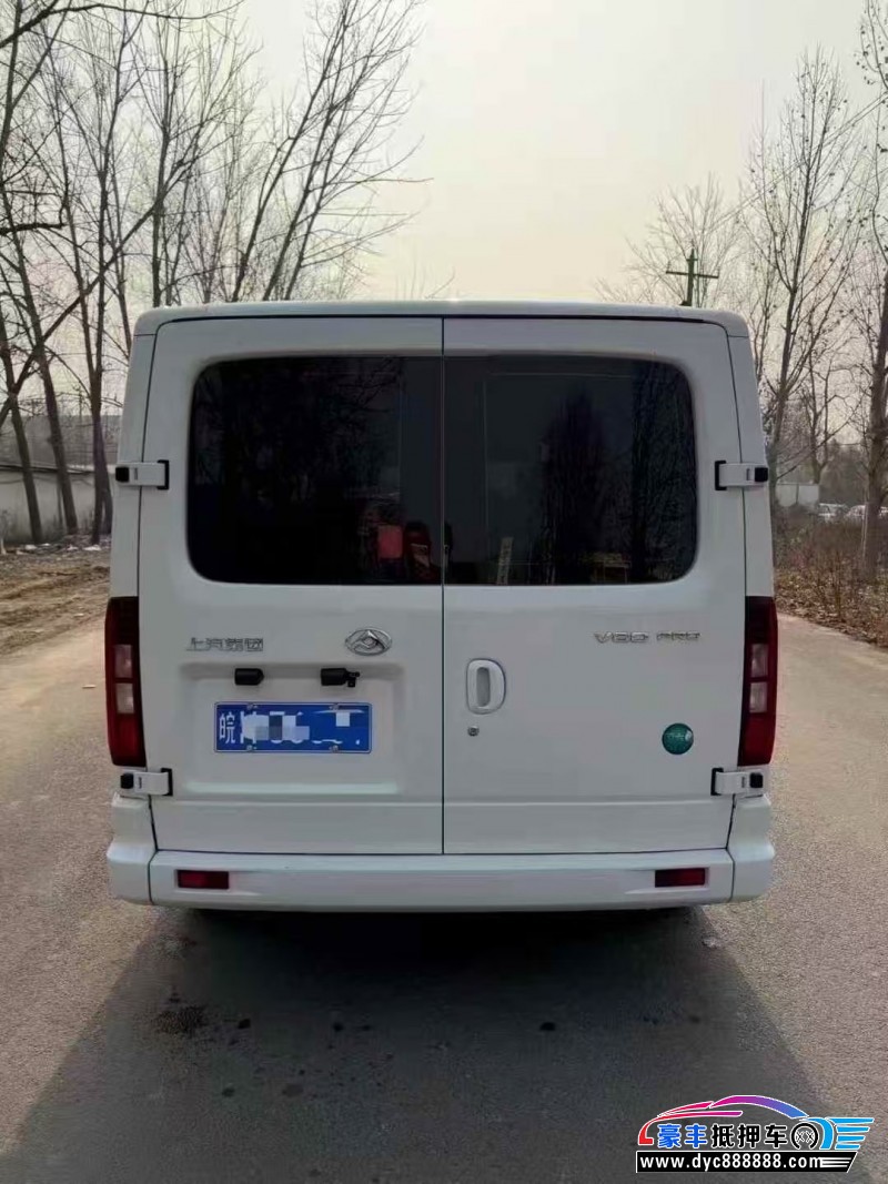 25年上汽大通V80轿车抵押车出售