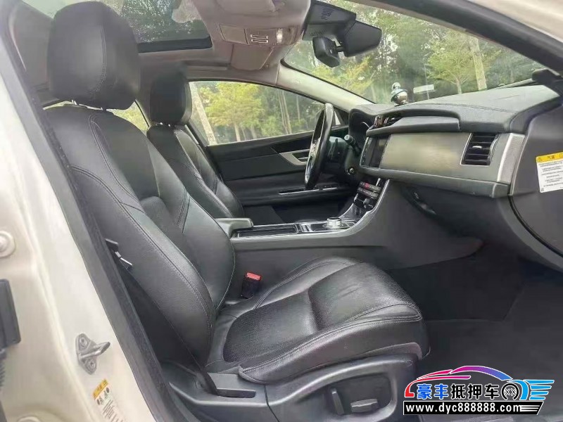 16年捷豹XF轿车抵押车出售