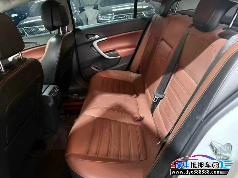 14年别克君威轿车抵押车出售