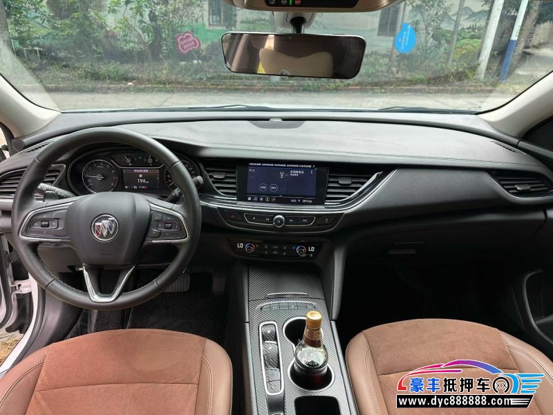 22年别克君威轿车抵押车出售