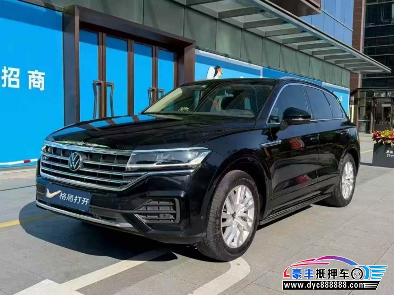 21年大众途锐轿车抵押车出售