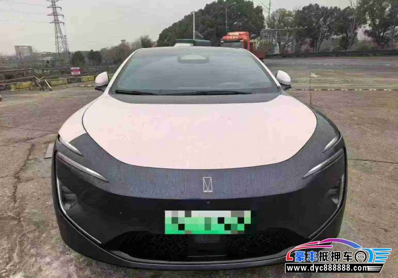 25年阿维塔12轿车抵押车出售