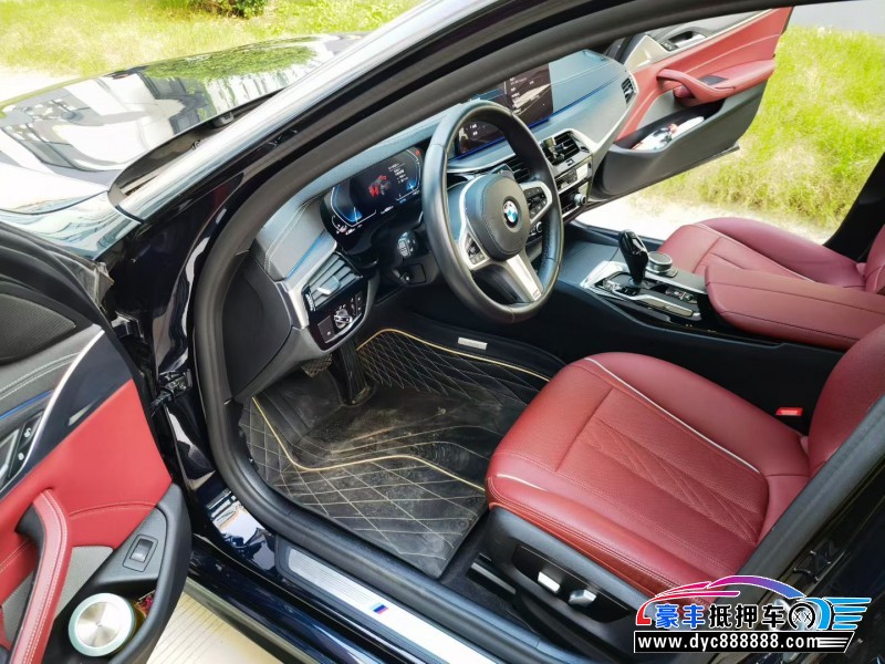 21年宝马5系轿车抵押车出售