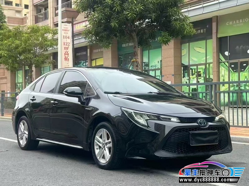 22年丰田雷凌轿车抵押车出售