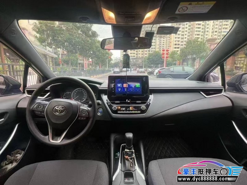 22年丰田雷凌轿车抵押车出售