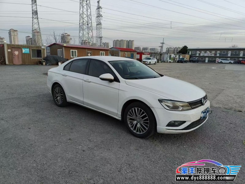 17年大众凌渡轿车抵押车出售