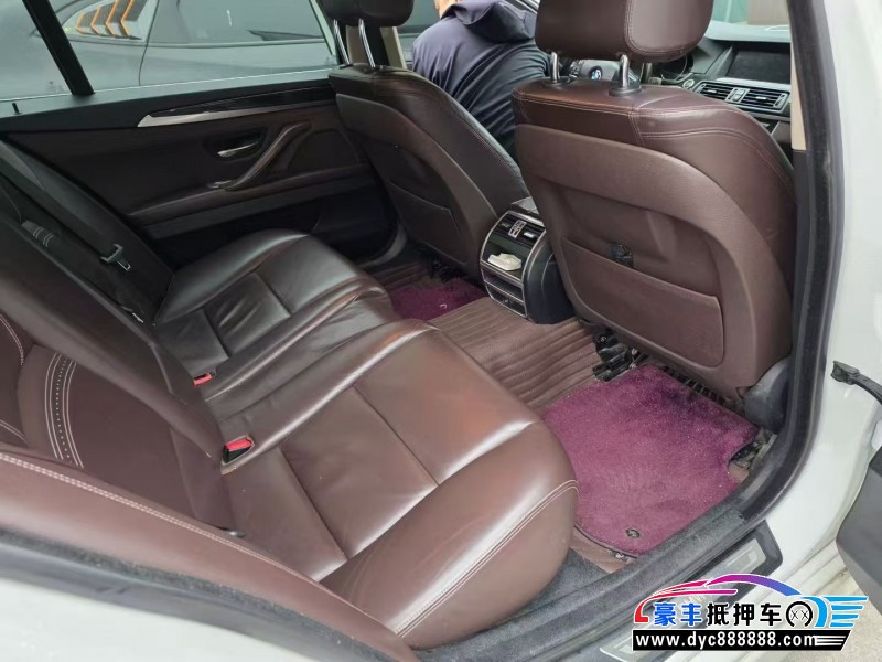 16年宝马5系轿车抵押车出售