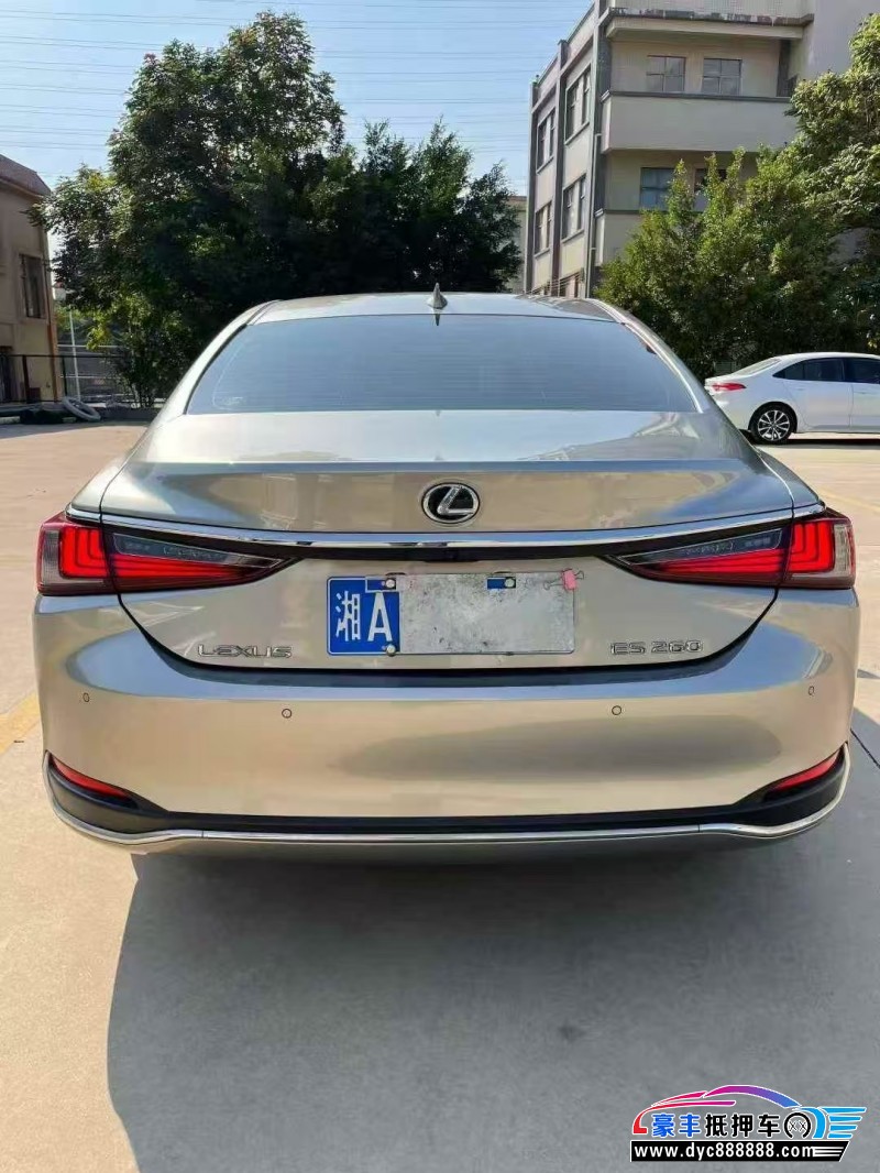 23年雷克萨斯ES轿车抵押车出售