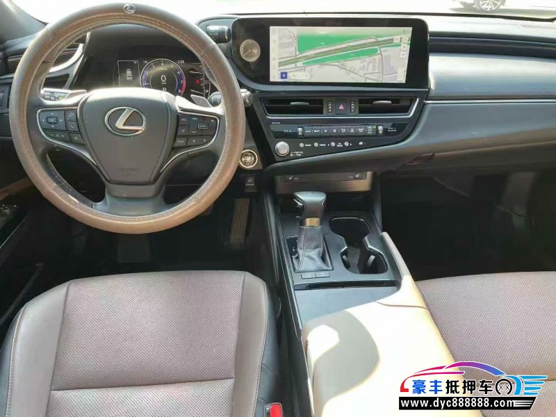 23年雷克萨斯ES轿车抵押车出售