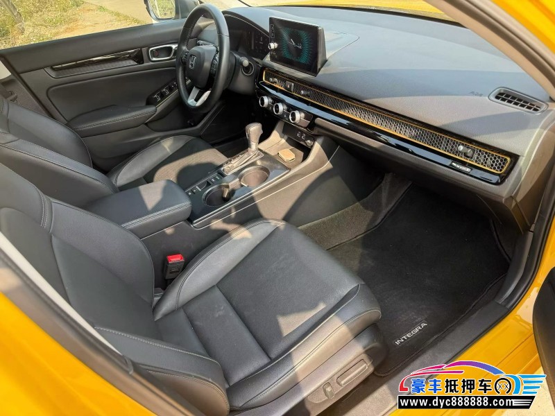 22年本田型格轿车抵押车出售