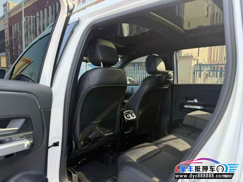 23年奔驰GLBSUV抵押车出售