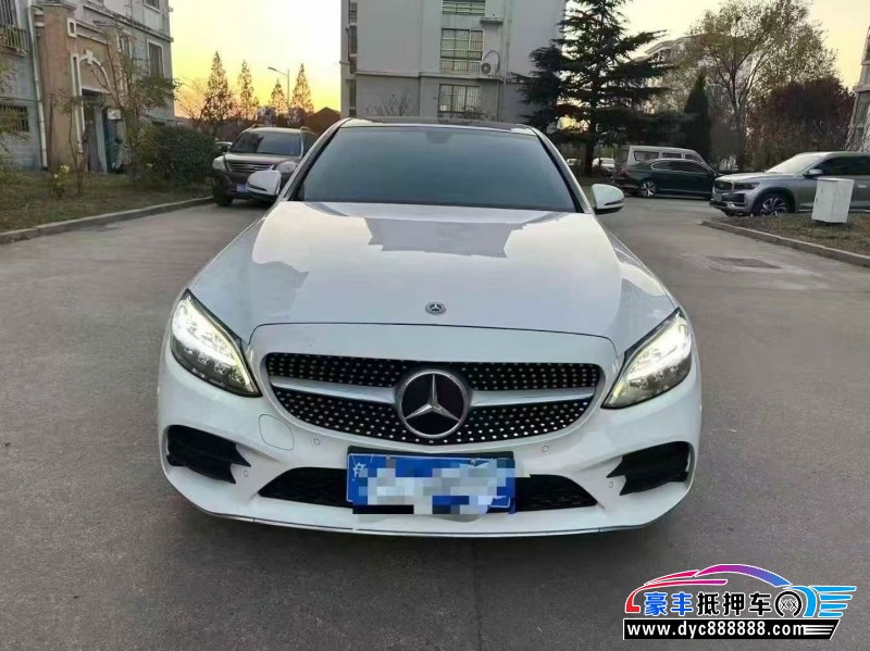 21年奔驰C轿车抵押车出售