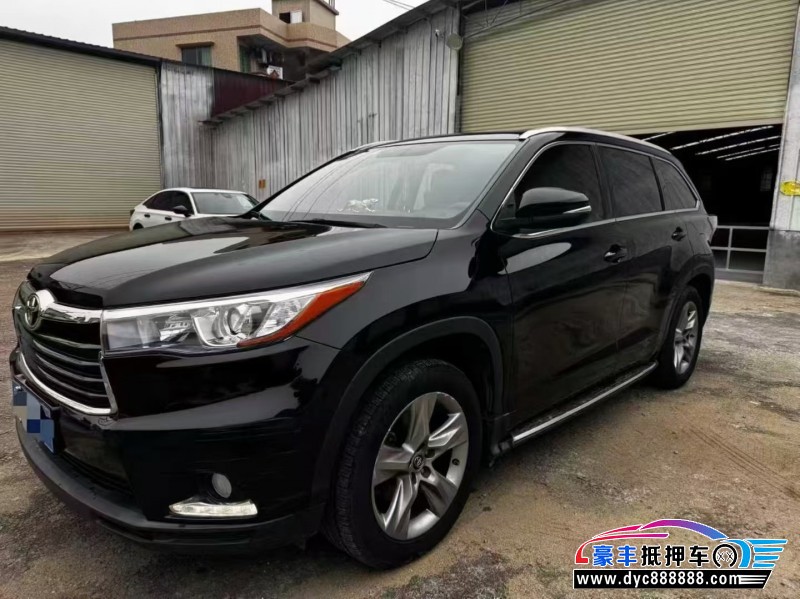 17年丰田汉兰达轿车抵押车出售