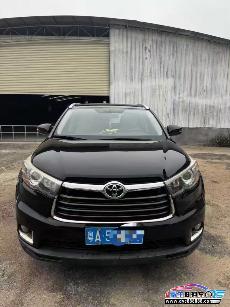 抵押车出售17年丰田汉兰达轿车