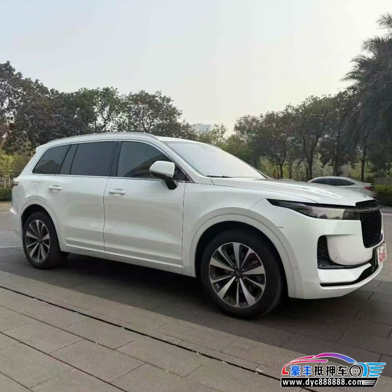 21年理想ONE轿车抵押车出售