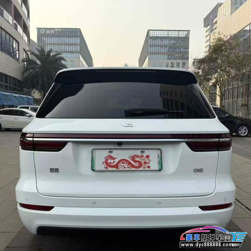 21年理想ONE轿车抵押车出售