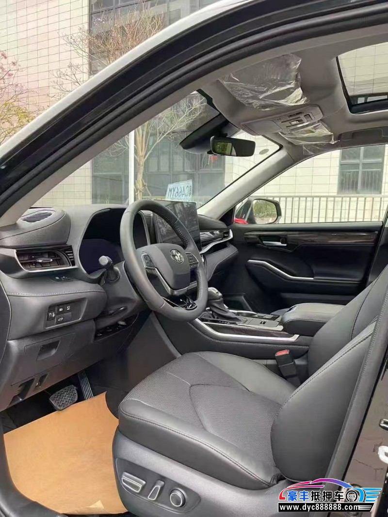 26年丰田汉兰达轿车抵押车出售