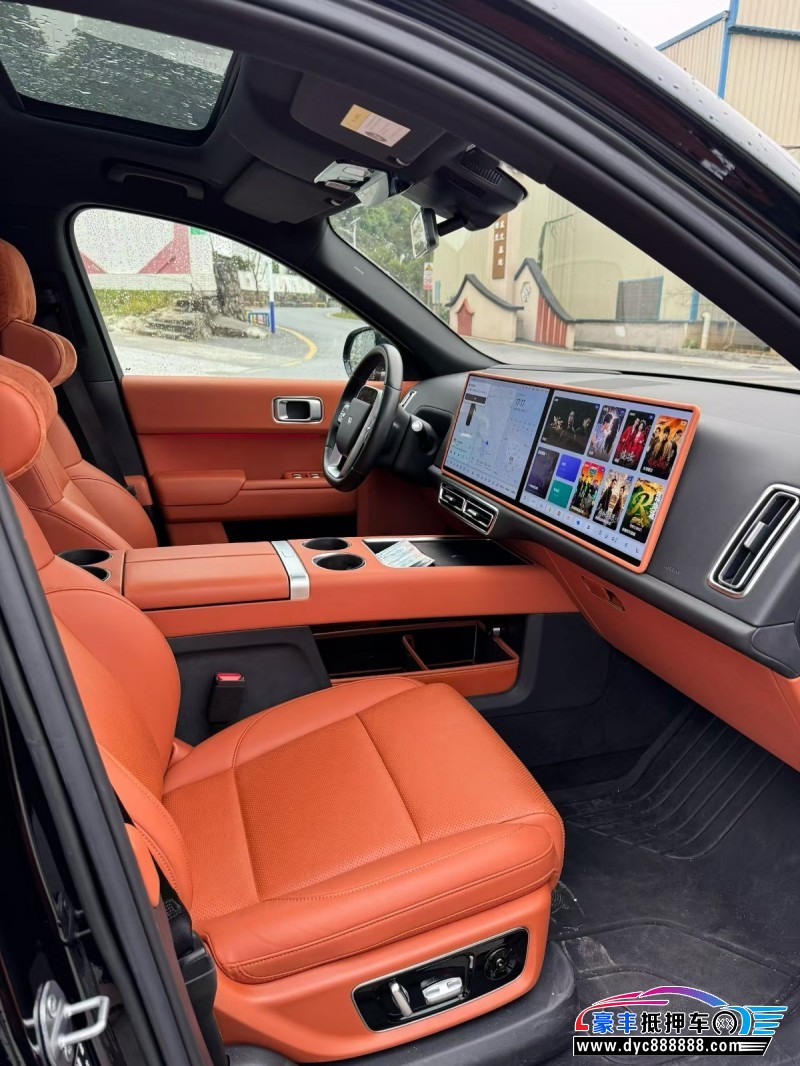 24年理想L9轿车抵押车出售