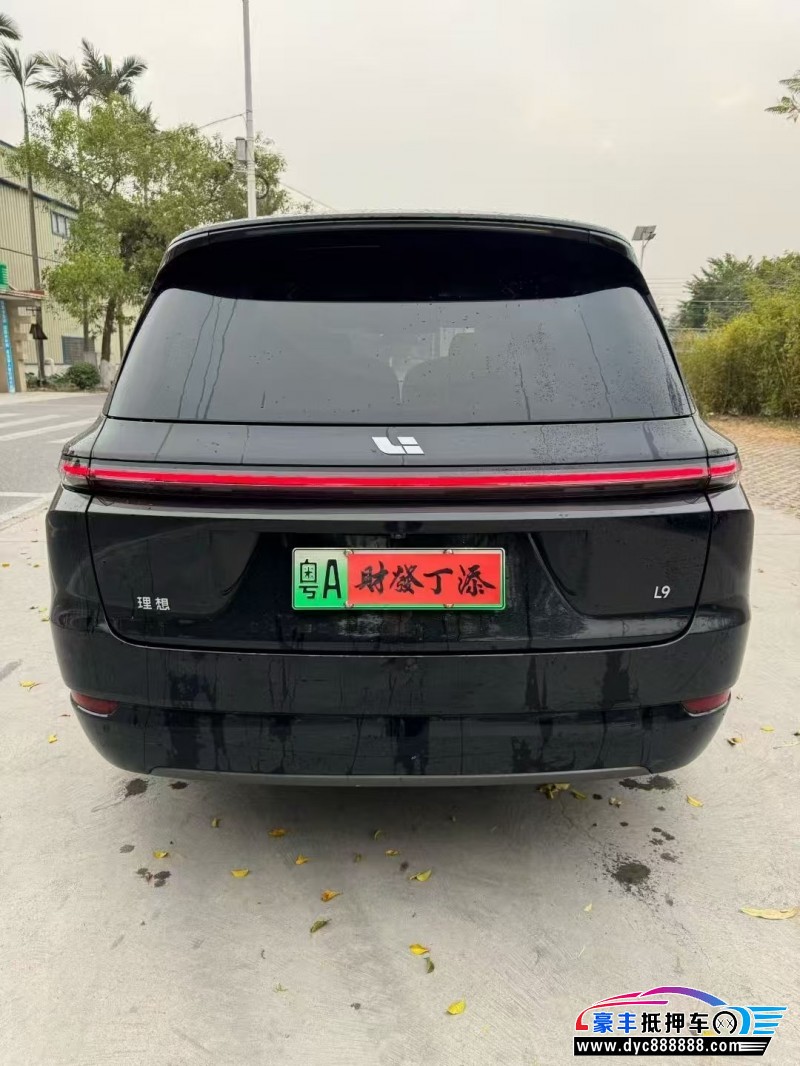 24年理想L9轿车抵押车出售