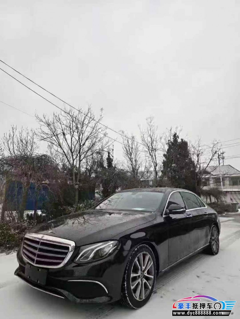 20年奔驰E轿车抵押车出售