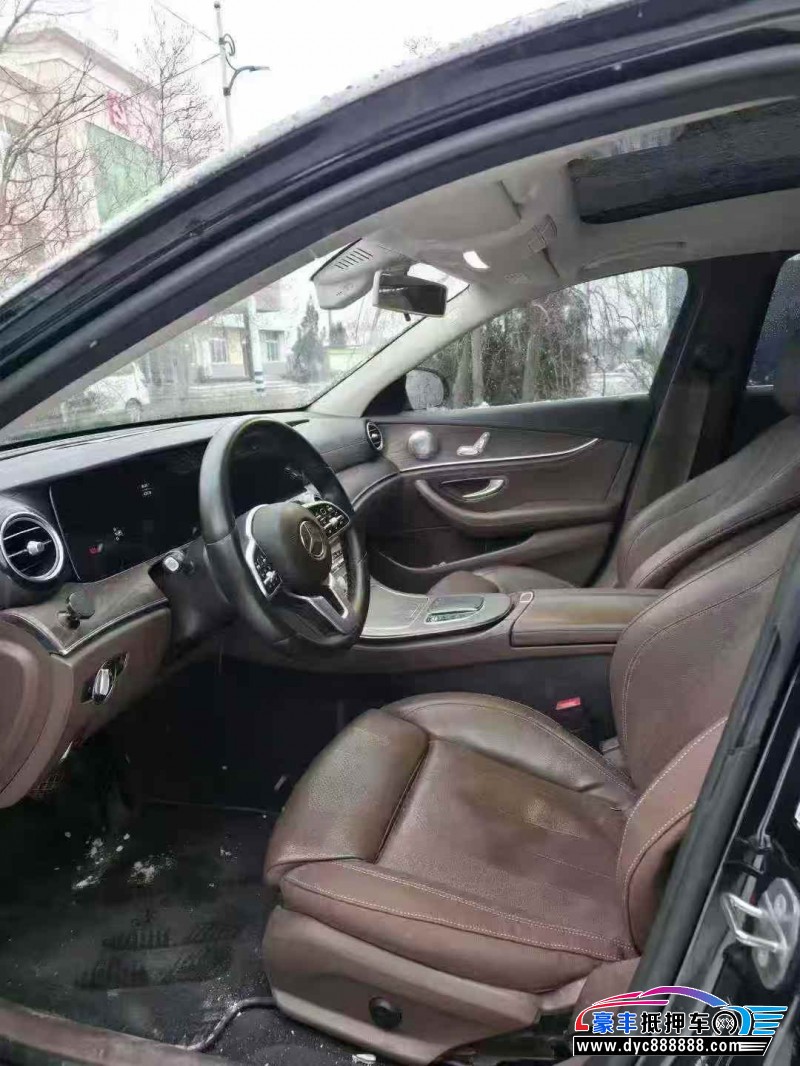 20年奔驰E轿车抵押车出售