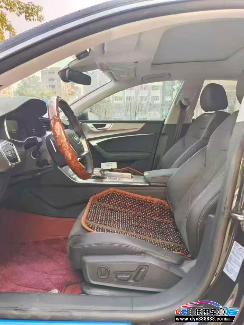 24年奥迪A7轿车抵押车出售