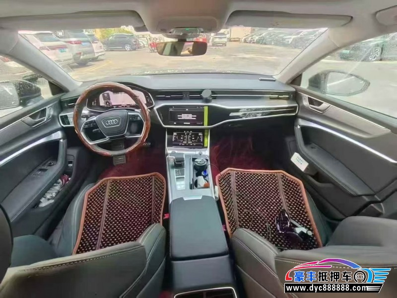 24年奥迪A7轿车抵押车出售