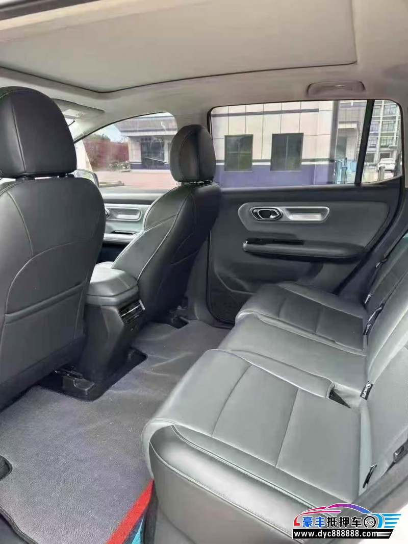 23年埃安Y70轿车抵押车出售