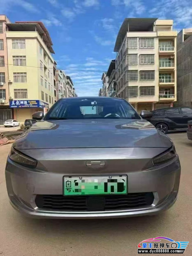 抵押车出售24年吉利几何轿车