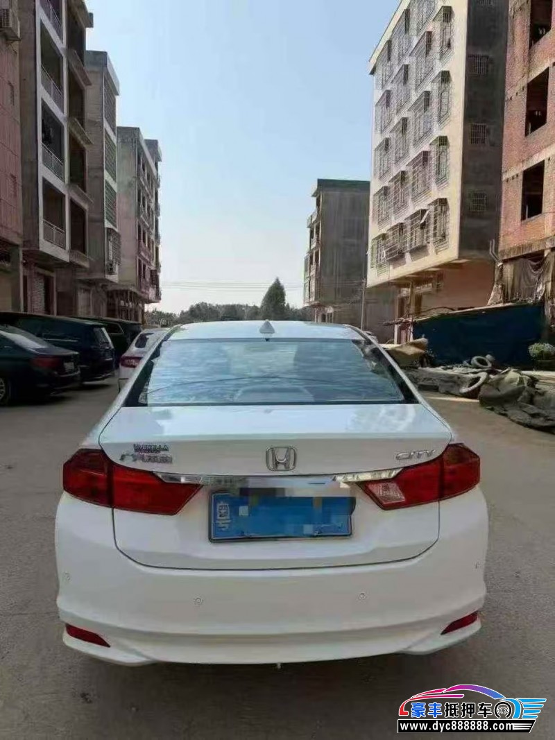 18年本田锋范轿车抵押车出售
