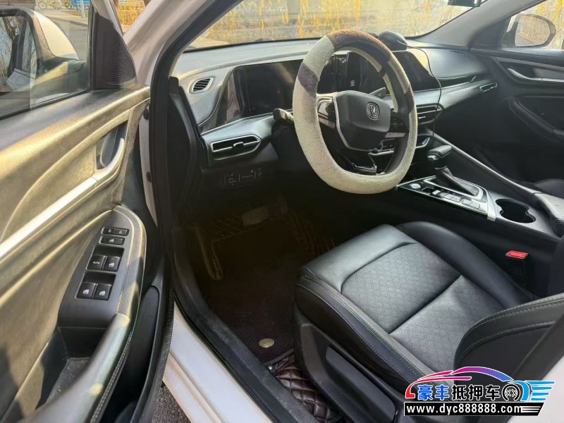 23年长安逸动轿车抵押车出售