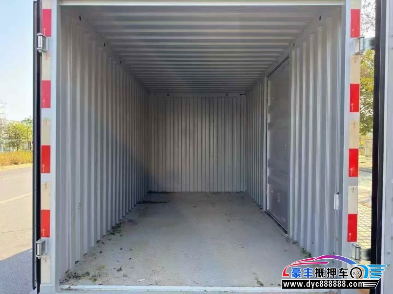 25年福田祥菱轿车抵押车出售