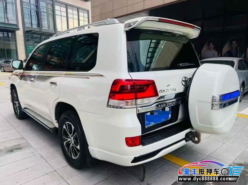 19年丰田兰德酷路泽（陆巡）轿车抵押车出售