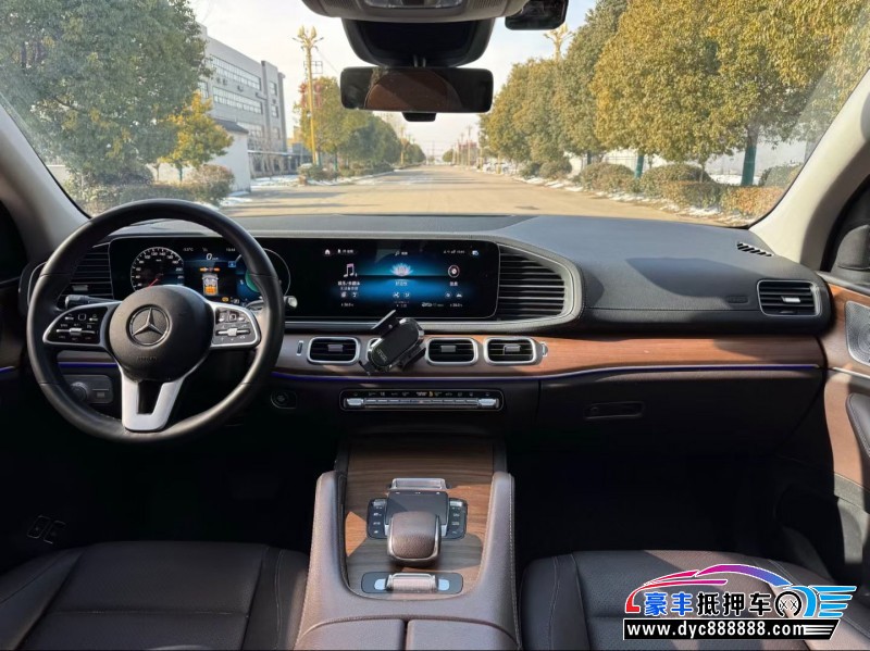 22年奔驰GLE轿车抵押车出售