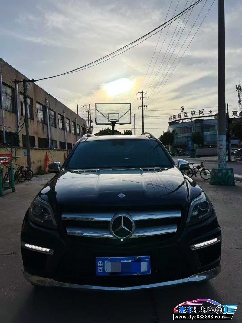 抵押车出售16年奔驰GL轿车