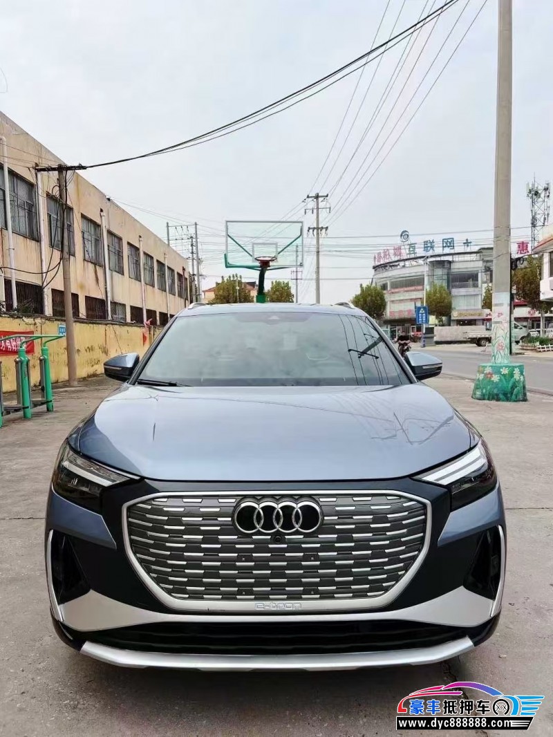 抵押车出售24年奥迪Q4轿车