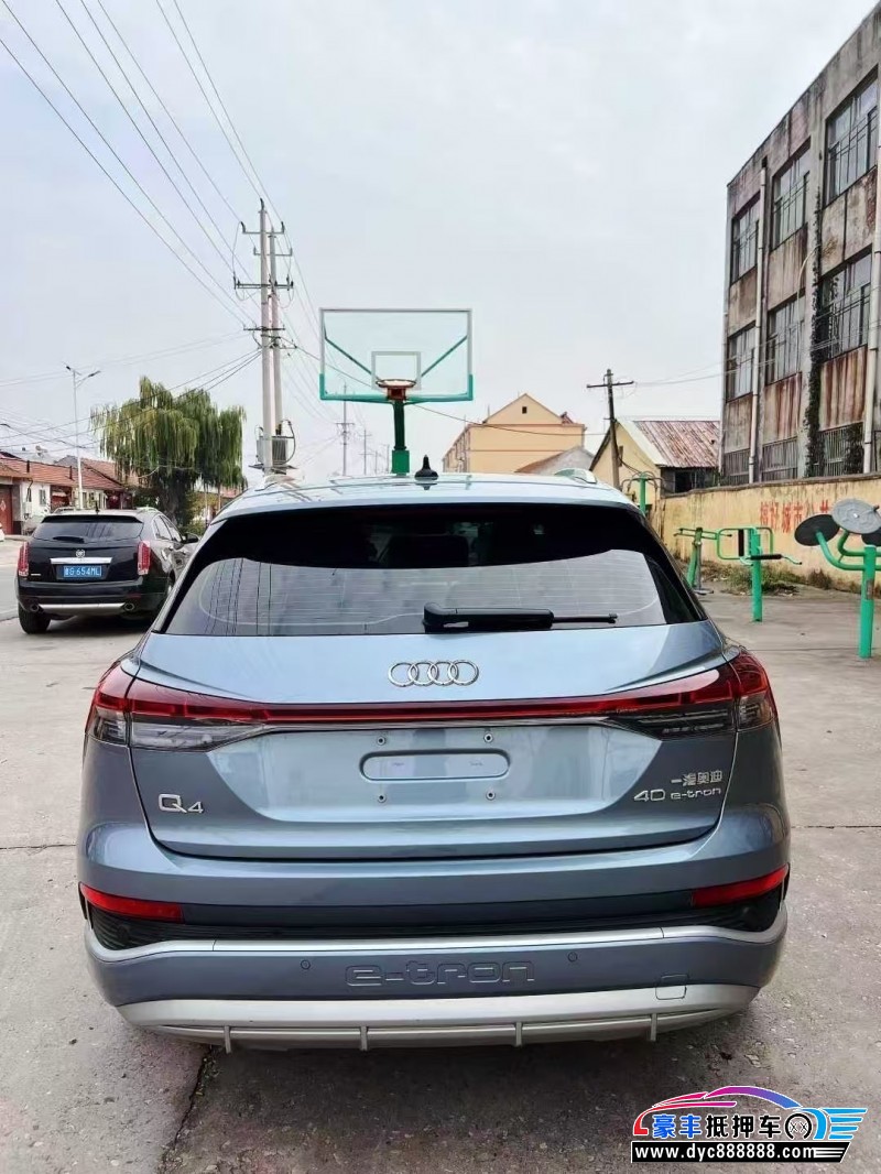 24年奥迪Q4轿车抵押车出售