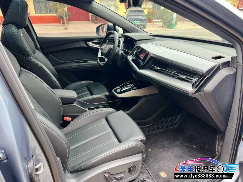 24年奥迪Q4轿车抵押车出售