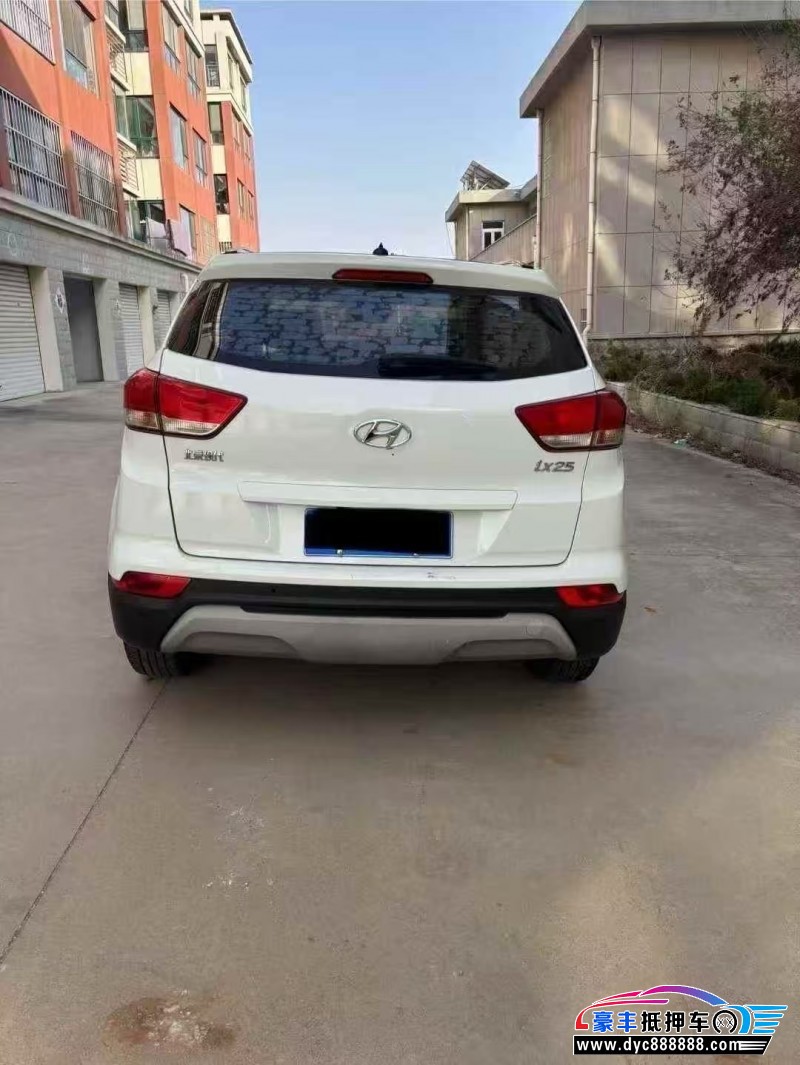18年现代ix35轿车抵押车出售