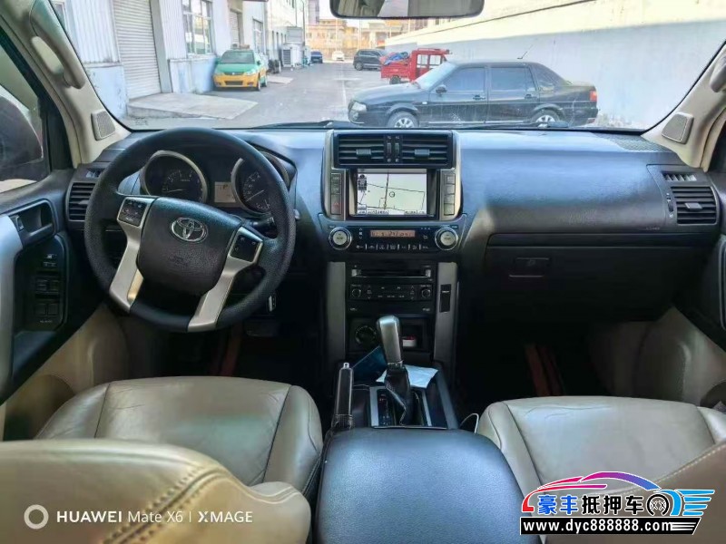 12年丰田普拉多（霸道）轿车抵押车出售