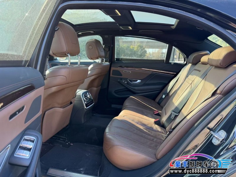 19年奔驰S轿车抵押车出售