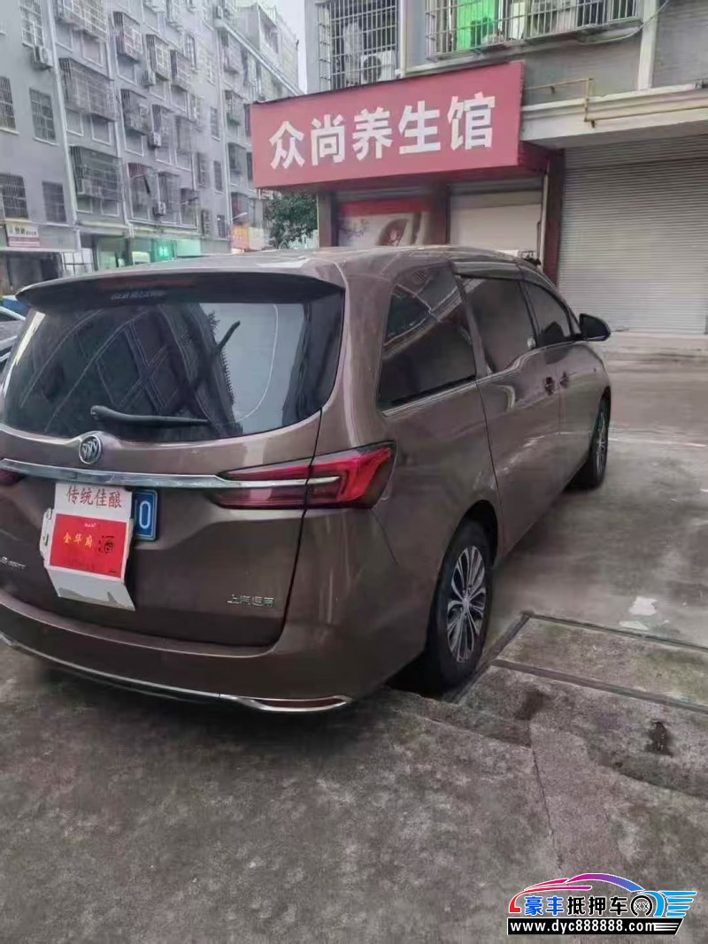 21年别克GL8轿车抵押车出售