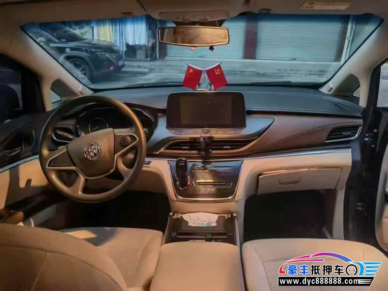 21年别克GL8轿车抵押车出售