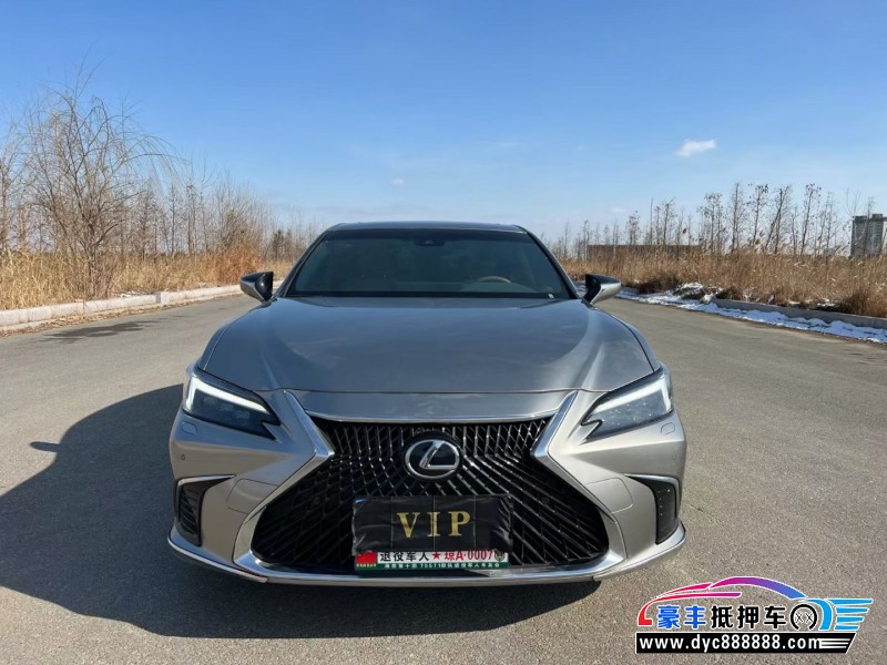 24年雷克萨斯ES轿车抵押车出售