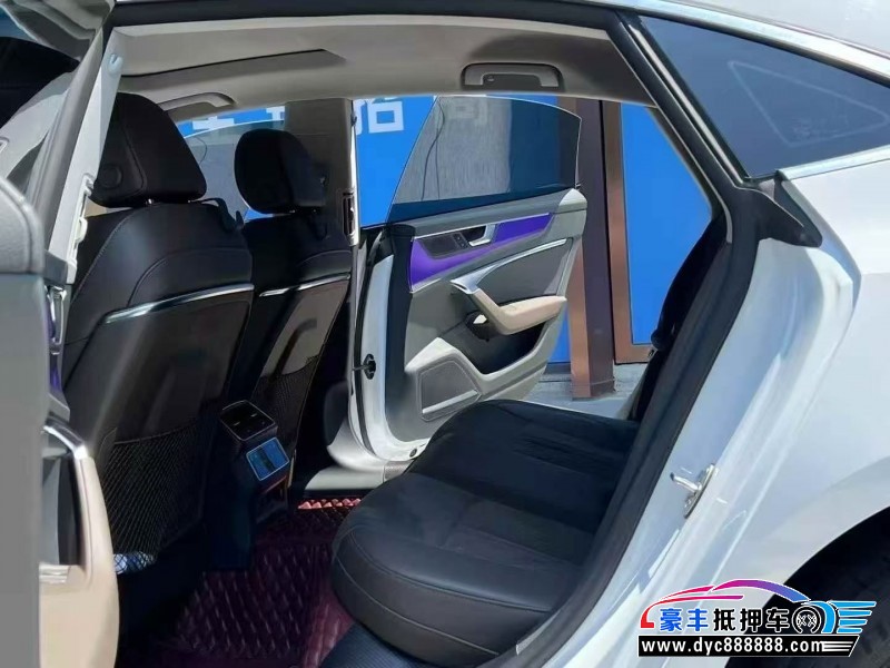 23年奥迪A7轿车抵押车出售