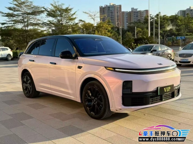 23年理想L7轿车抵押车出售