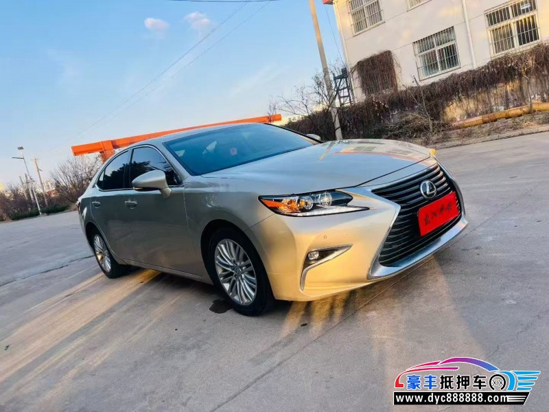 18年雷克萨斯ES轿车抵押车出售