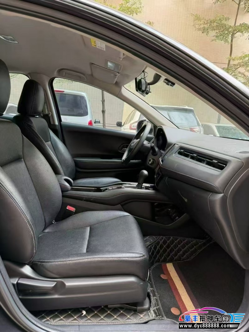 21年本田缤智轿车抵押车出售