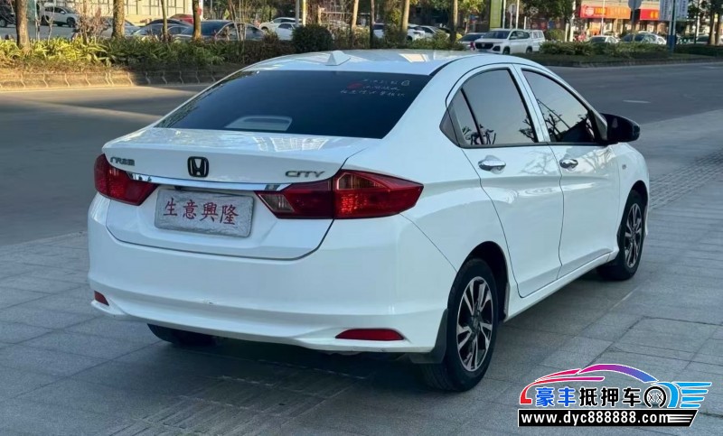 18年本田锋范轿车抵押车出售