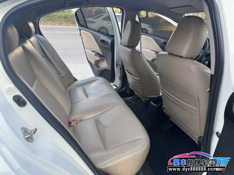 18年本田锋范轿车抵押车出售